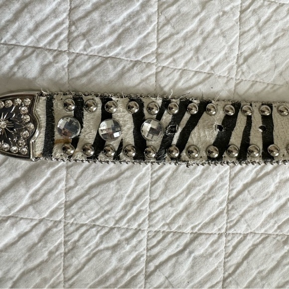 Womens Leather Belt Black White Zebra Print Bling Rhinestone cowgirl - Picture 5 of 7